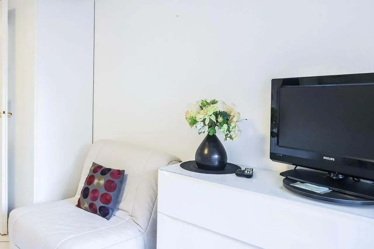Cannes Palazzio アパート